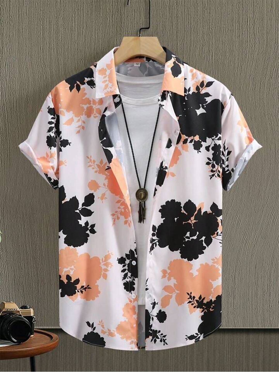 

Metronaut Men Regular Fit Spread Collar Floral Printed Elastane Casual Shirt, White
