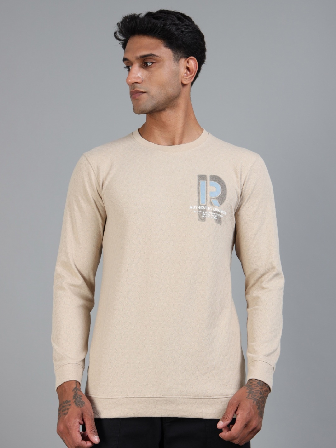 

BLUE ARC Men Printed T-shirt, Cream