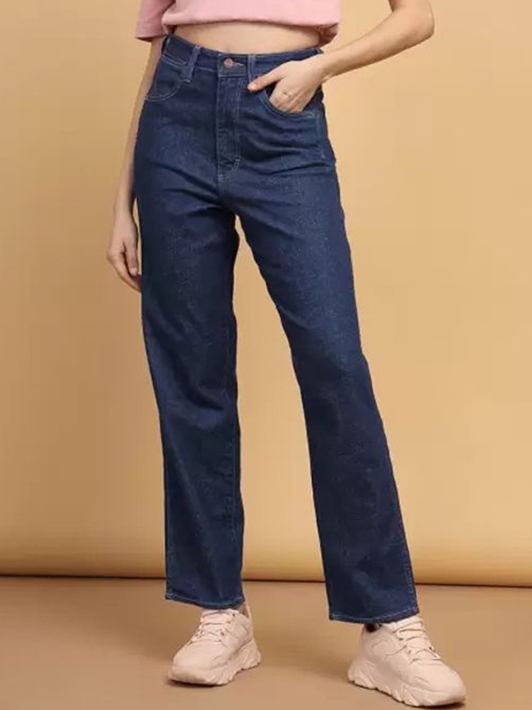 

LINARIA Women Cotton Classic High-Rise Light Fade Regular Fit Jeans, Blue