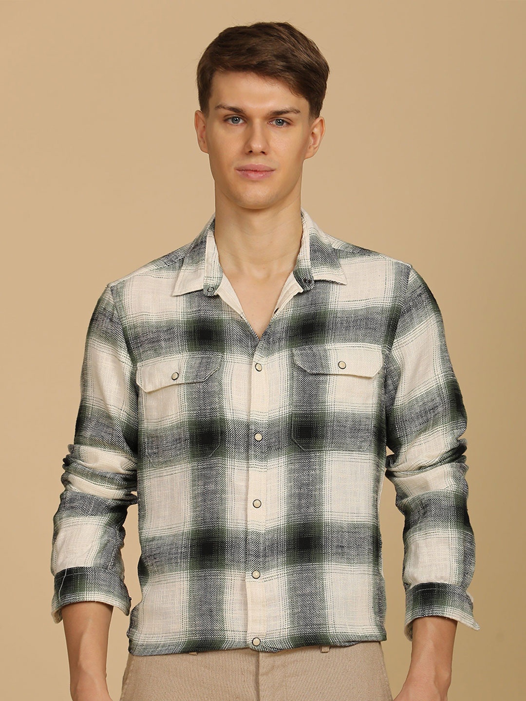 

POE Men Slim Fit Spread Collar Checked Cotton Casual Shirt, Beige