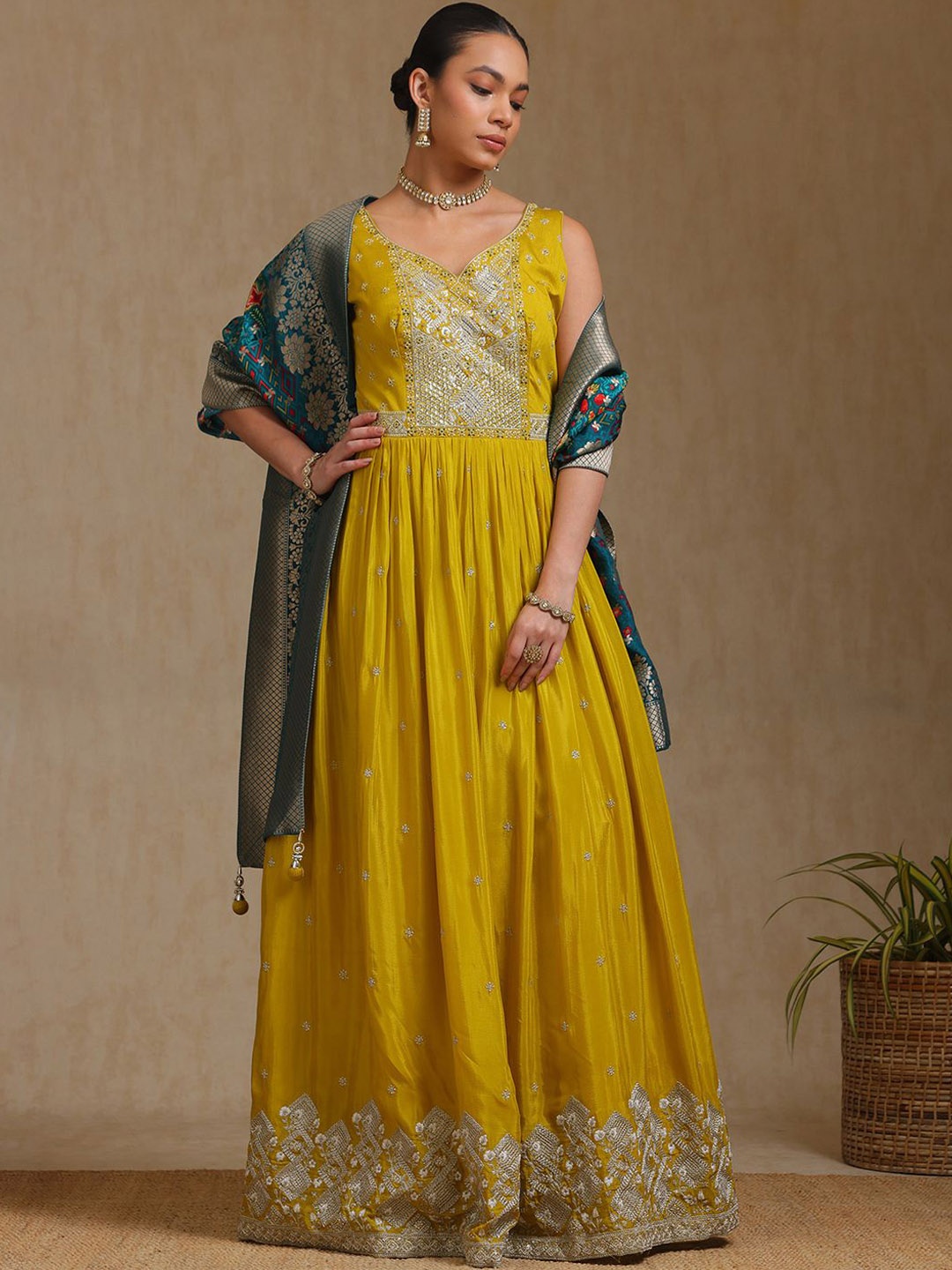 

Soch Floral Embroidered Beads and Stones Sweetheart Neck Chinon Kurta & Churidar & Dupatta, Yellow