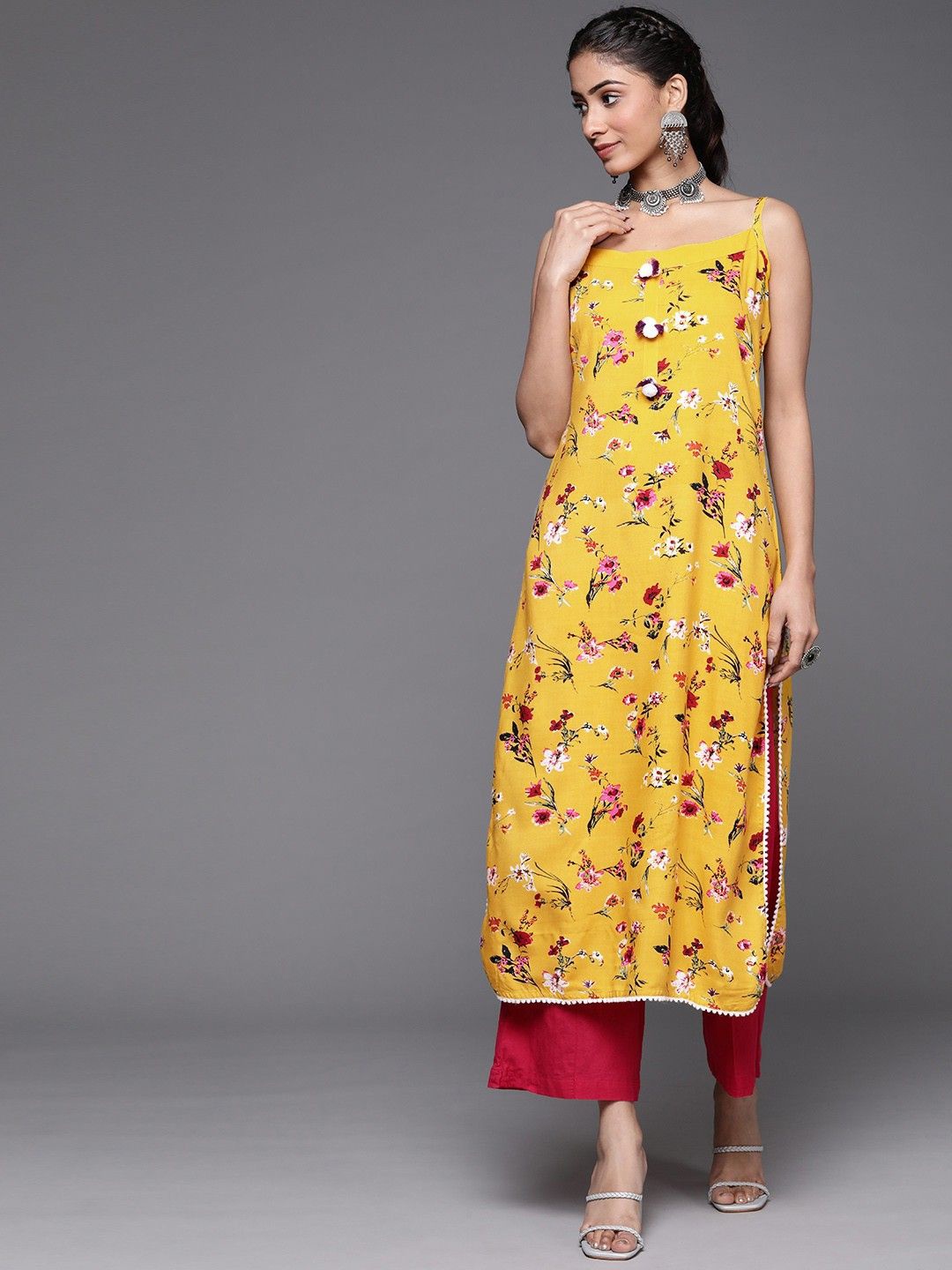 

DIVASTRI Floral Printed Straight Kurta, Yellow