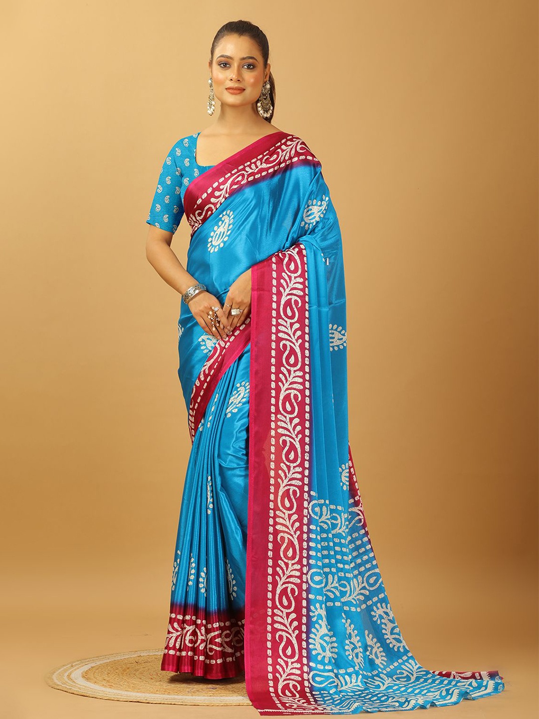 

VIRENDRA TEXTILES Ethnic Motifs Printed Pure Crepe Saree, Blue