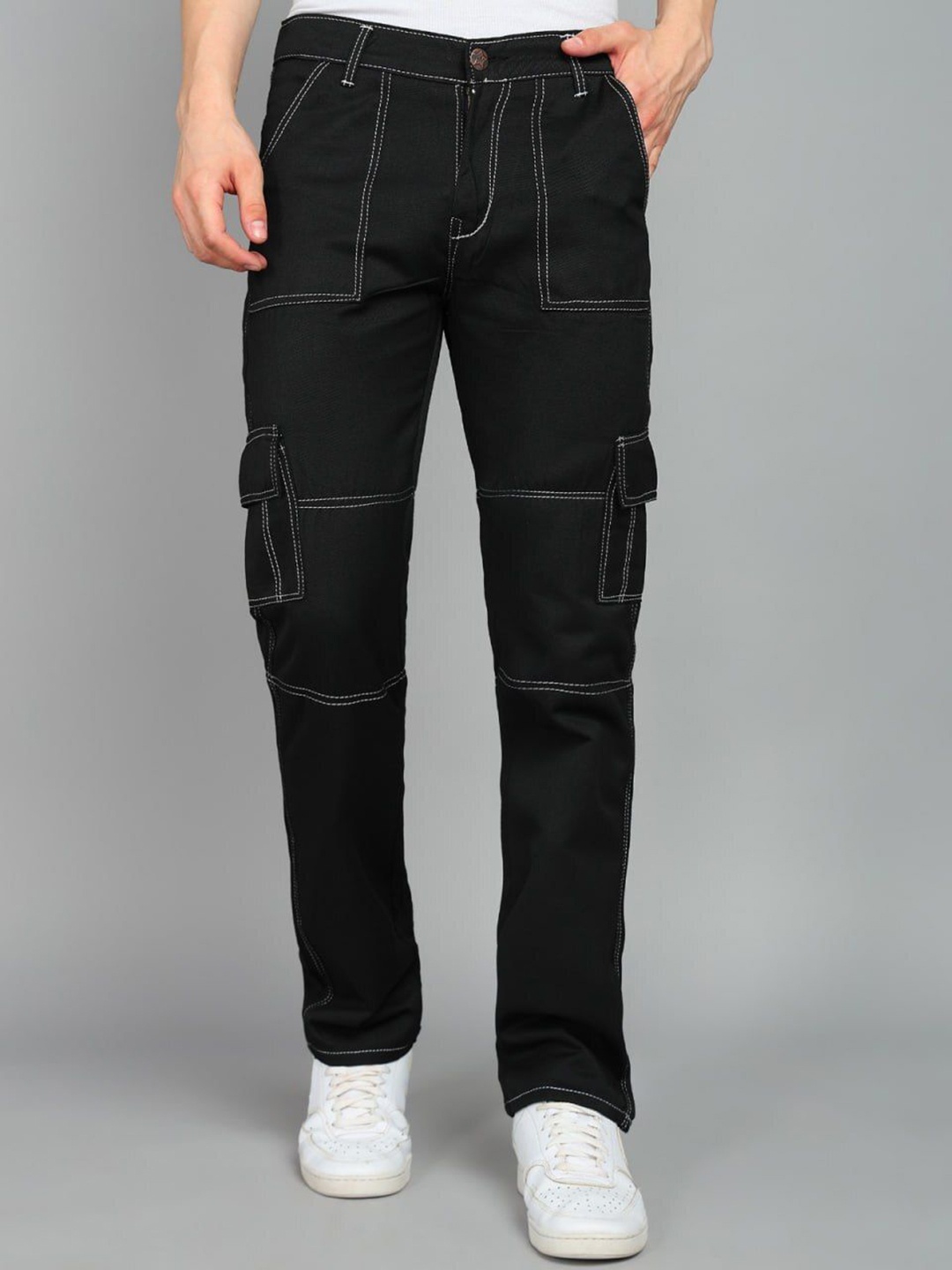 

LINARIA Men Classic Mid-Rise Jeans, Black