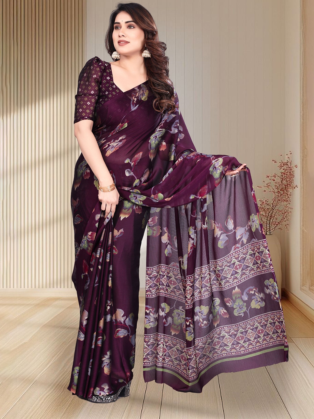 

SUPERLAXMI Floral Printed Pure Chiffon Saree, Purple