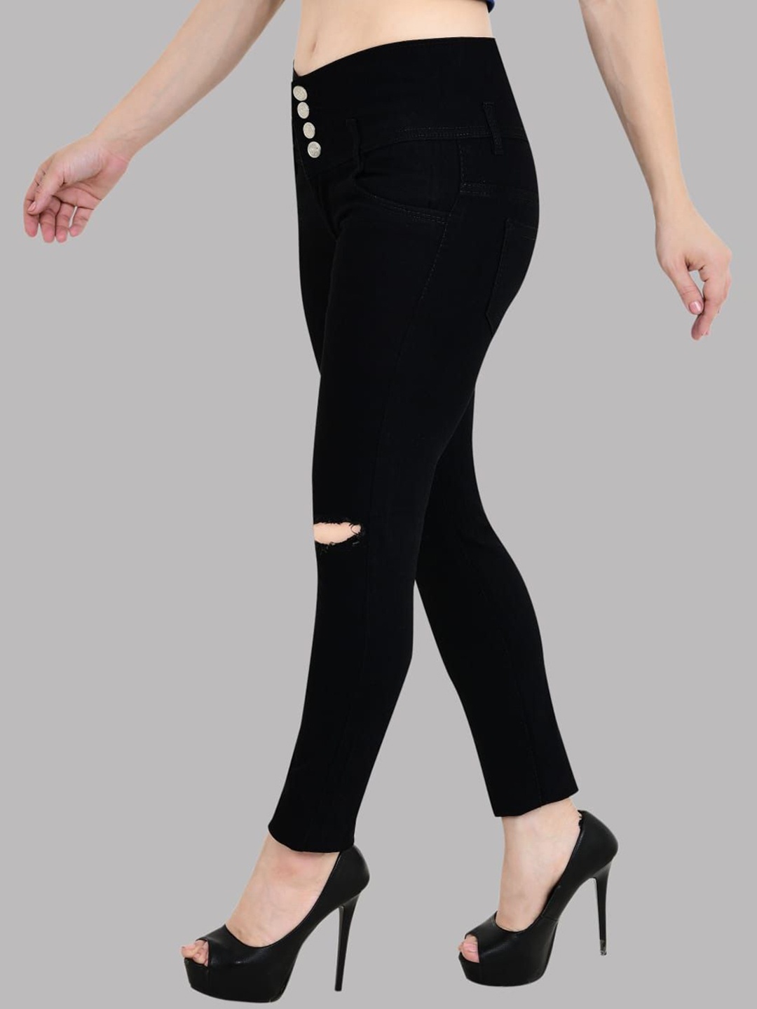 

LINARIA Women Classic High-Rise Tapered Fit Low Distress Jeans, Black