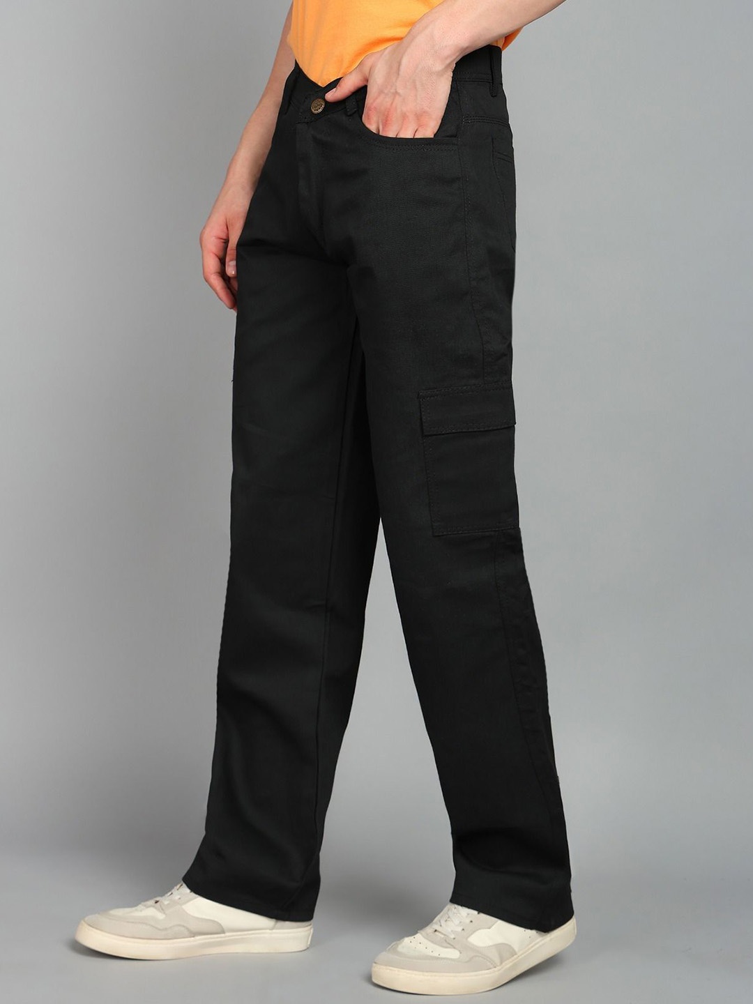 

LINARIA Men Classic Cotton Low-Rise Boyfriend Fit Cargo Styles Jeans, Black