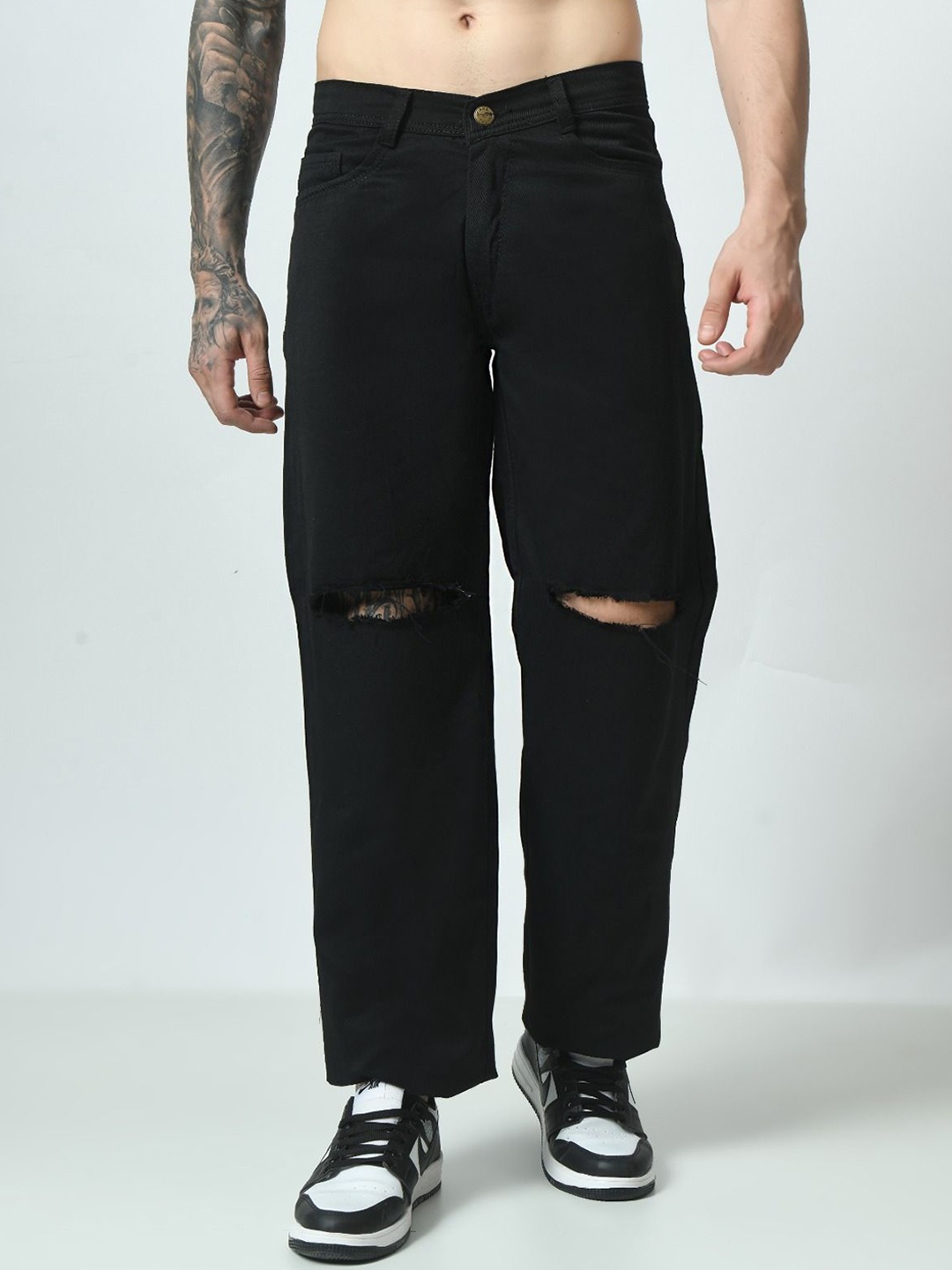 

LINARIA Men Cotton Classic Relaxed Fit Low-Rise Slash Knee Jeans, Black