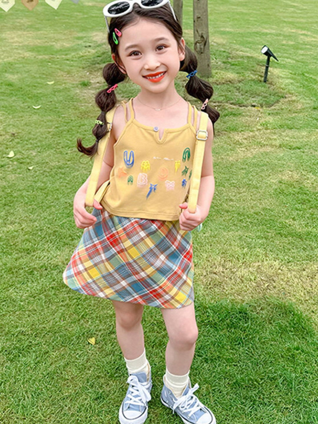 

LULU & SKY Girls Printed Top with A Line Skirt, Yellow