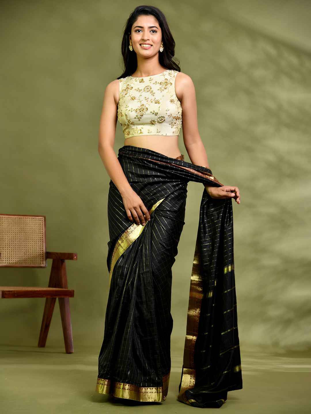 

Amodin Designer Studio Women Floral Cutdana Embellished Padded Saree Blouse, Gold