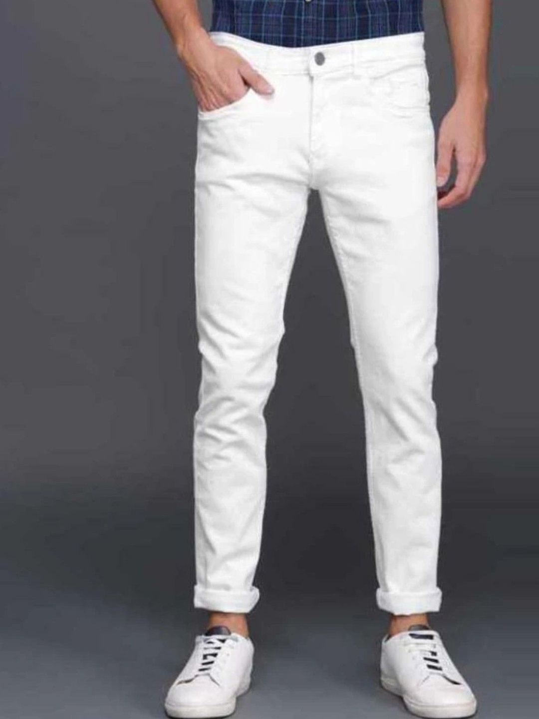 

LINARIA Men Classic Slim Fit Mid-Rise Jeans, White