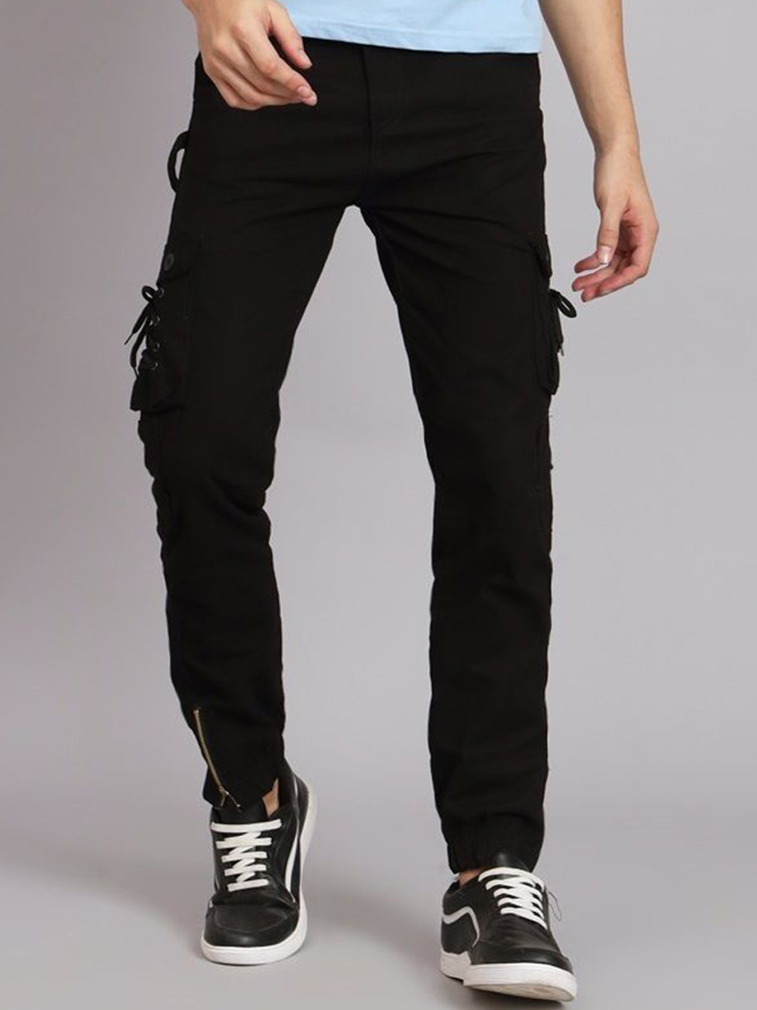 

LINARIA Men Classic Mid-Rise Jogger Jeans, Black