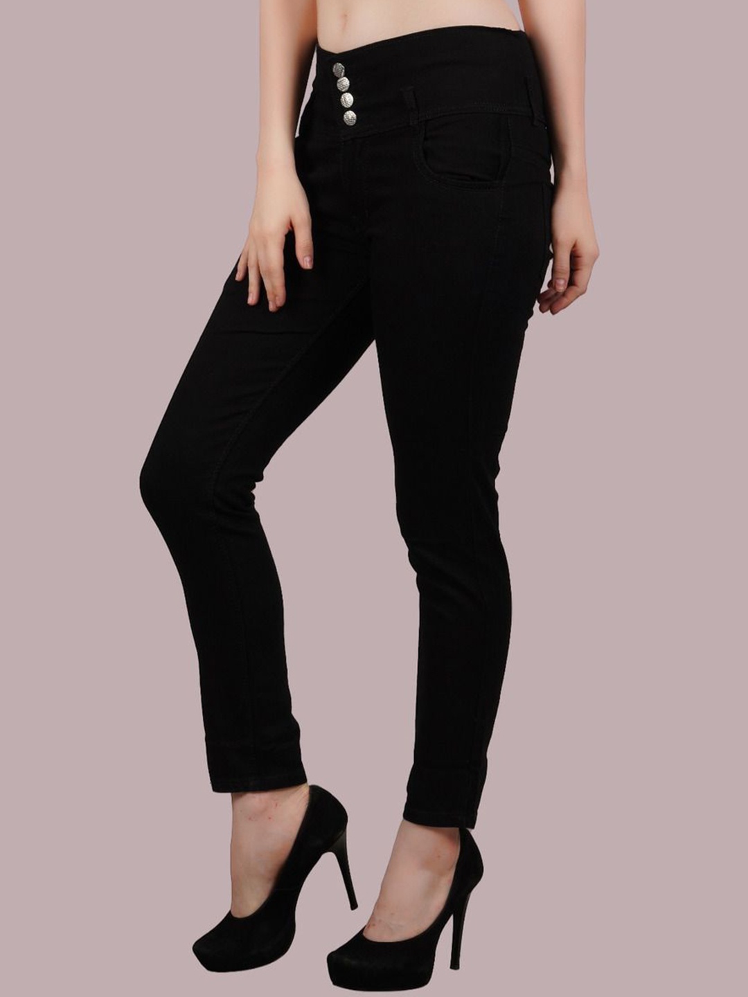 

LINARIA Women Classic High-Rise Slim Fit Jeans, Black
