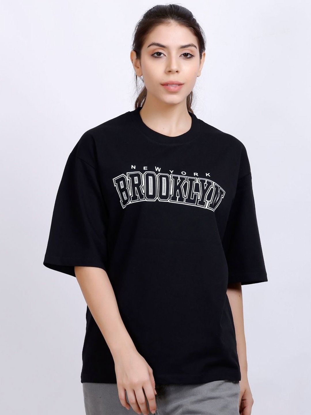 

MX Miazi Xchange Women Typography Printed Applique T-shirt, Black