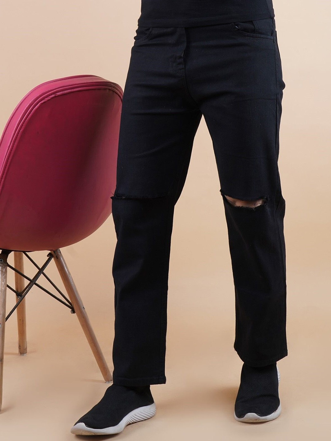 

LINARIA Men Classic Relaxed Fit Slash Knee Cotton Jeans, Black