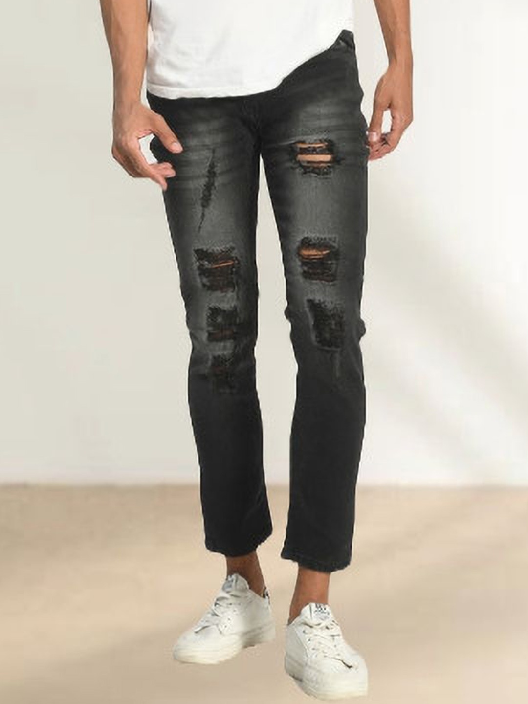 

LINARIA Men Cotton Classic Highly Distressed Heavy Fade Jeans, Black