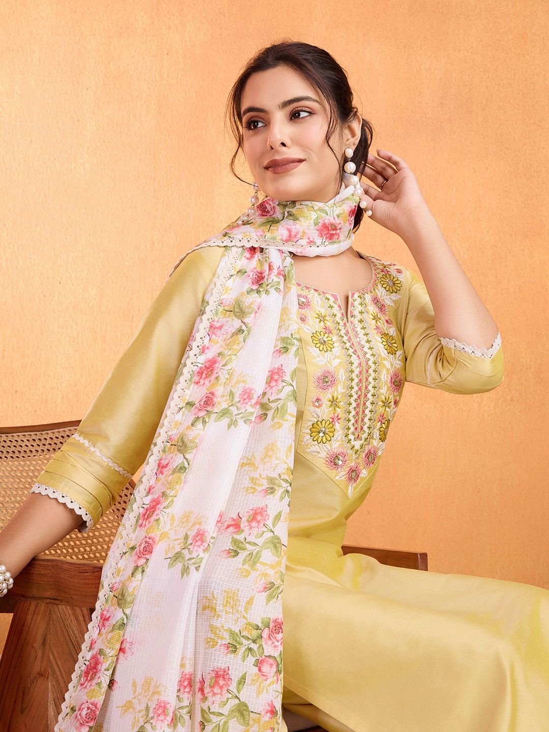 

SUAAC Floral Embroidered Notch Neck Sequinned Straight Kurta With Trousers & Dupatta, Yellow
