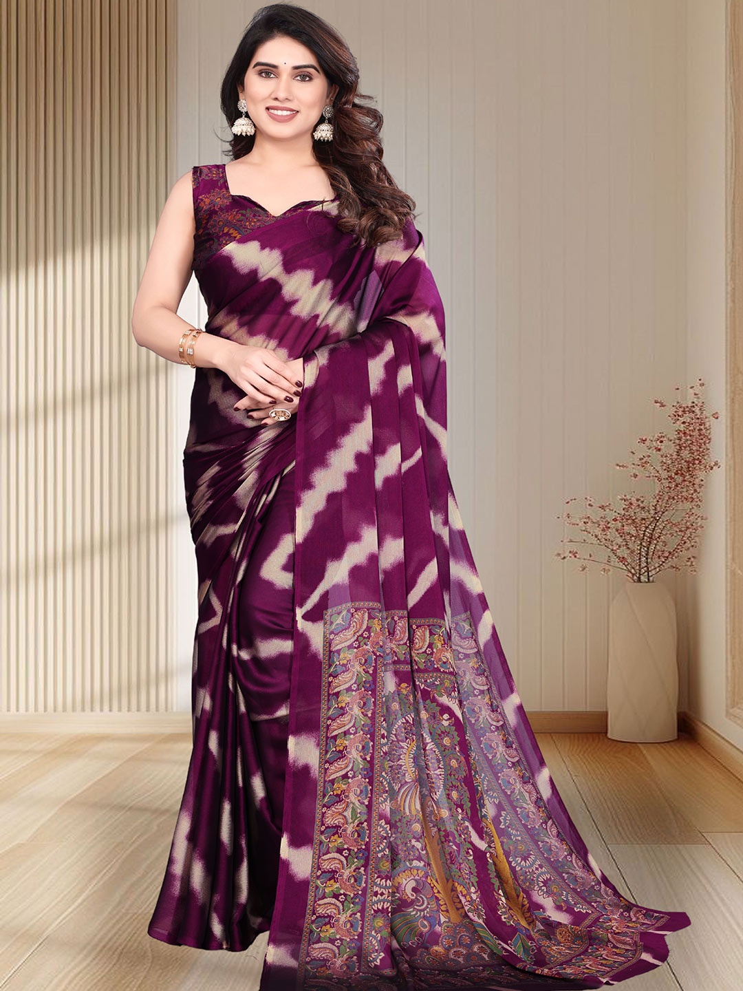 

MAGNEITTA Striped Pure Chiffon Saree, Purple