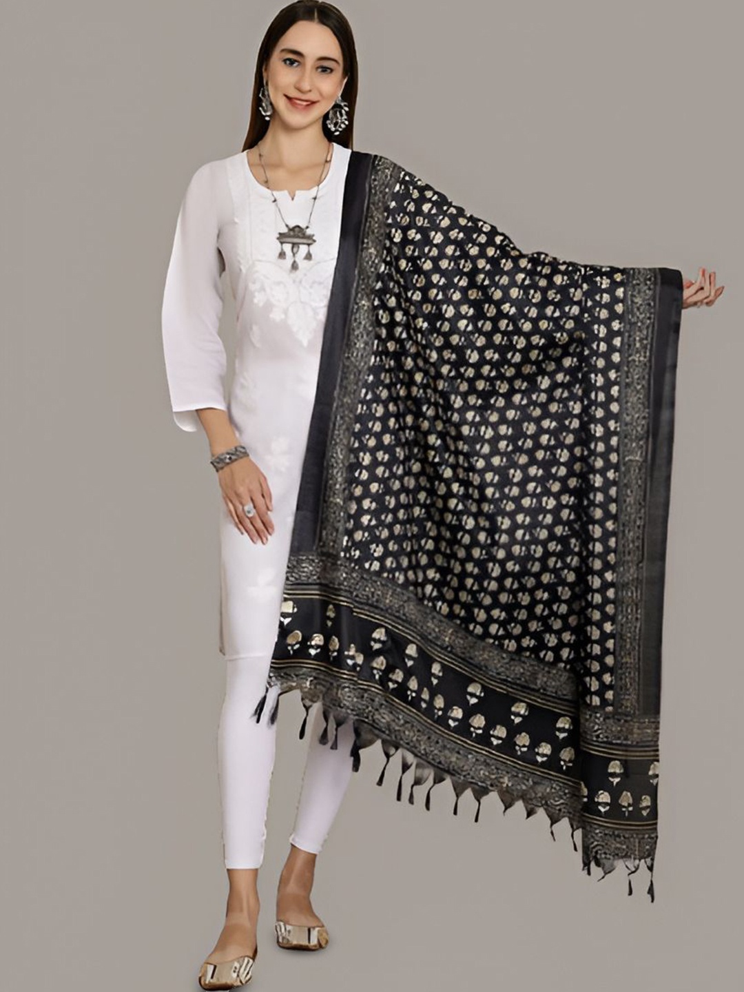 

LOOM LEGACY Floral Block Jaipuri Printed Art Silk Dupatta, Black