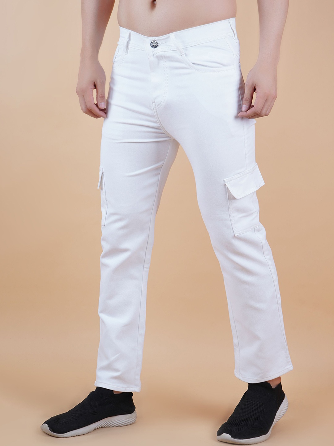 

LINARIA Men Classic Jogger Clean Look Stretchable Jeans, White