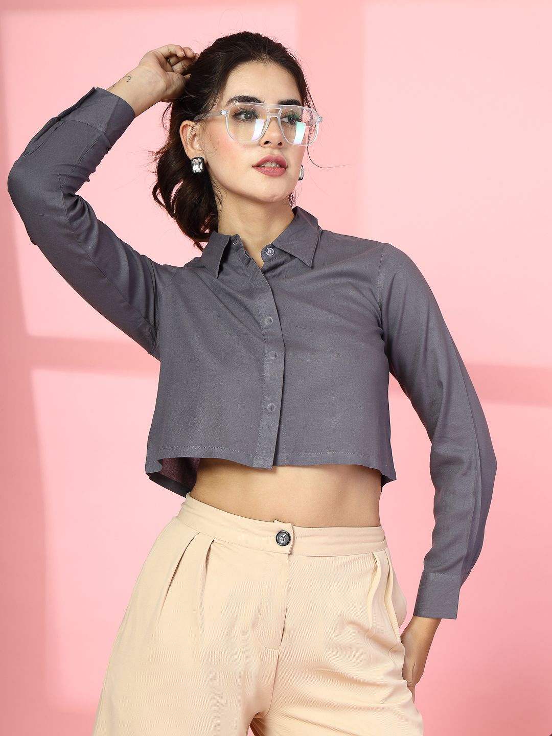 

DressBerry Women Relaxed Boxy Fit Spread Collar Solid Casual Shirt, Grey