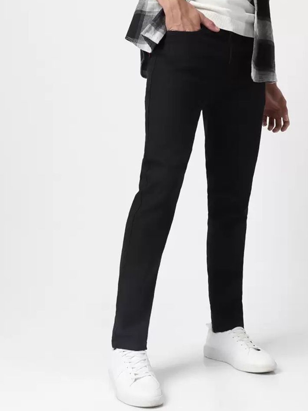 

LINARIA Men Classic Mid-Rise Slim Fit Stretchable Jeans, Black