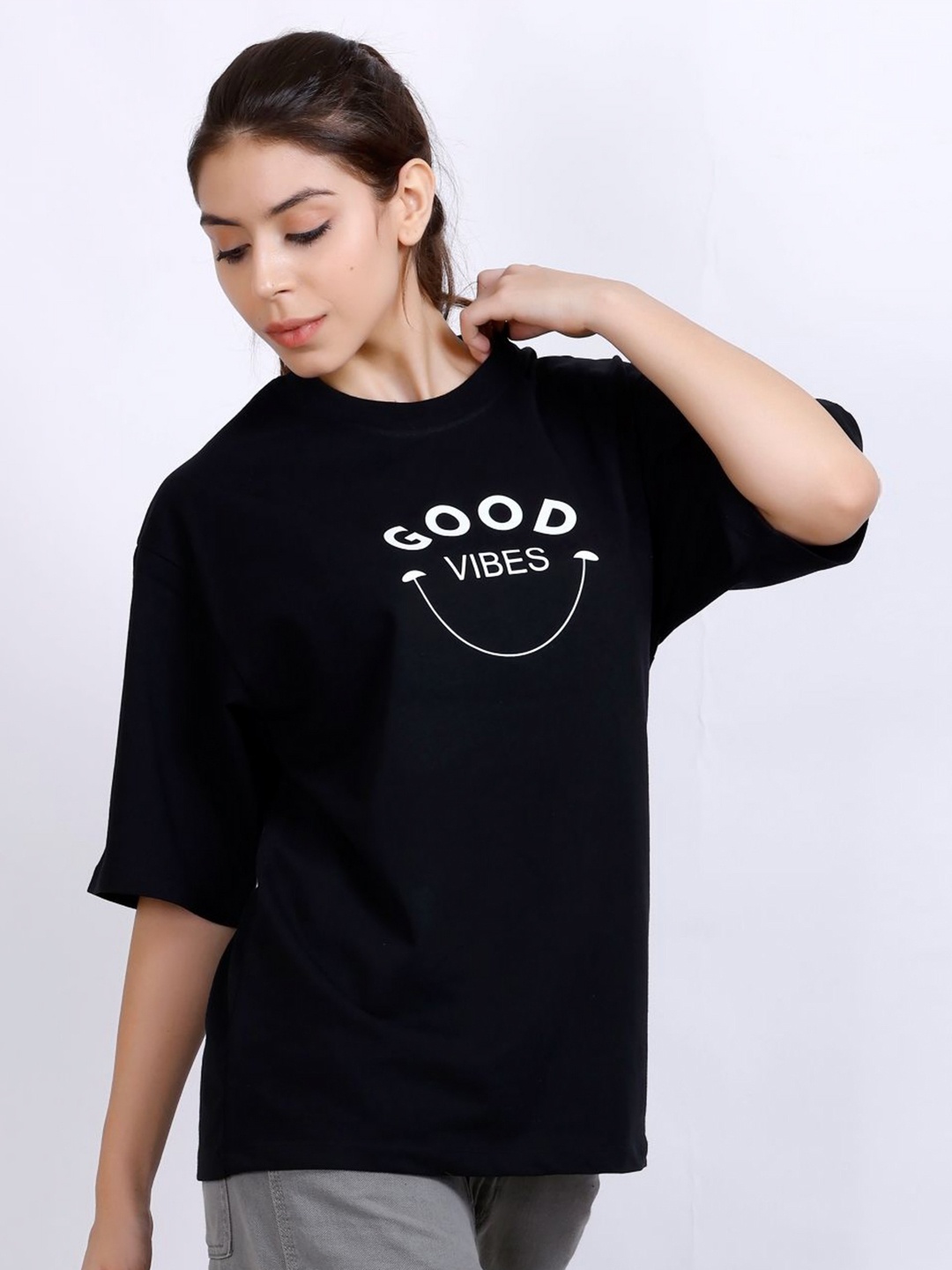 

MX Miazi Xchange Women Typography High Neck Pockets T-shirt, Black