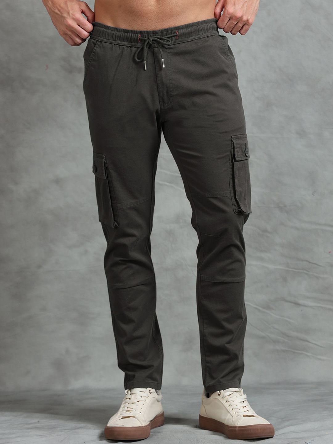 

MIRAAN Men Regular-fit Cargos Trousers, Grey