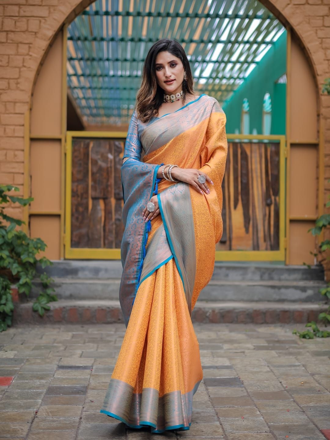 

House of Pataudi Woven Design Zari Kanjeevaram Saree, Yellow