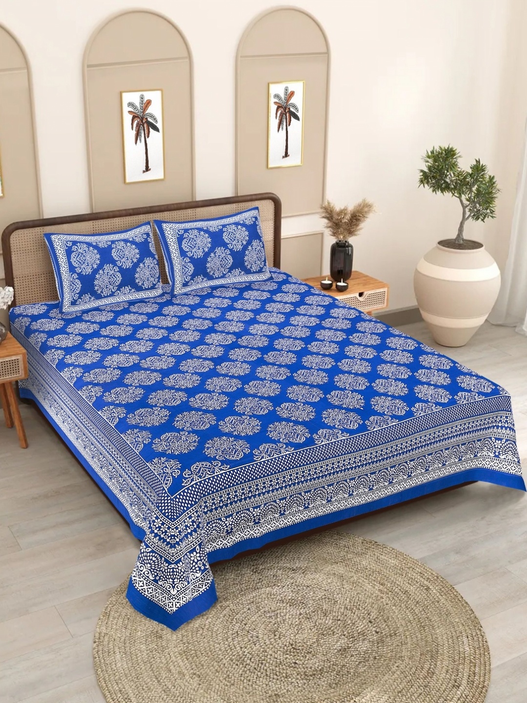 

Texstylers Blue Ethnic Motifs Printed Cotton 186TC Queen Size Bedsheet Set 2.08 m x 2.28 m