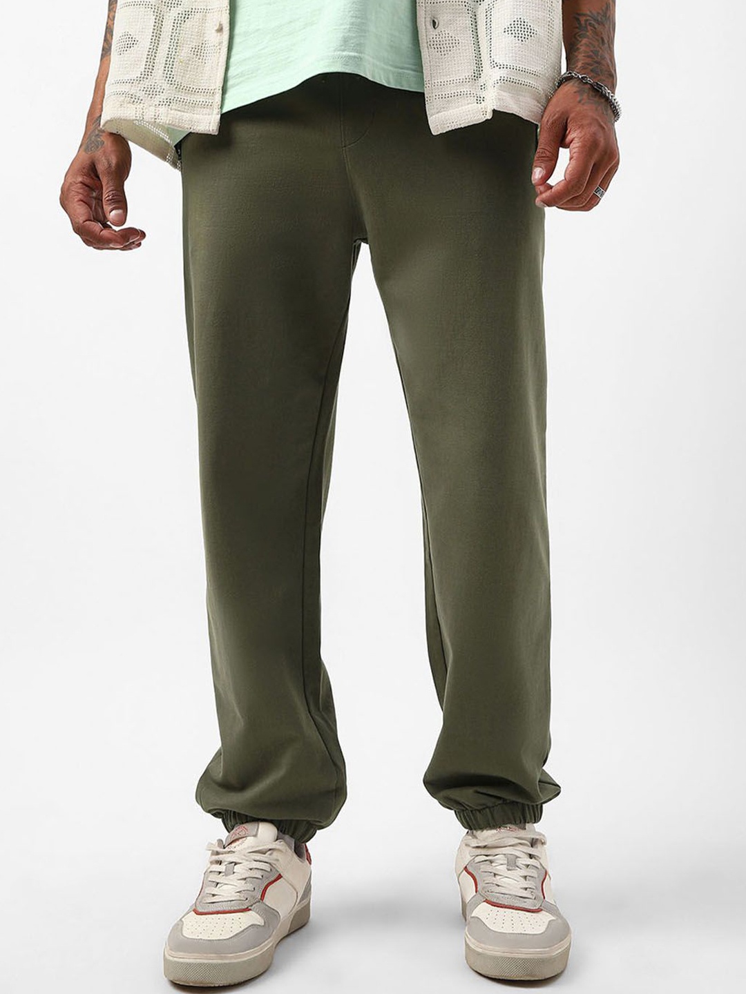 

Bewakoof Men Winter Moss Green Oversized Joggers