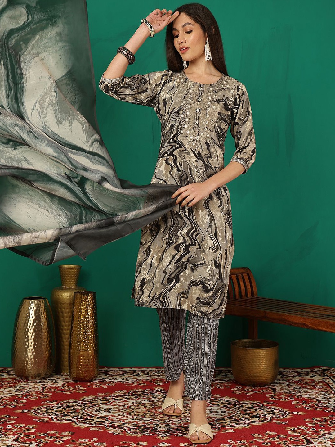 

Sangria Yoke Embroidered Round Neck Straight Kurta With Trouser & Dupatta, Black