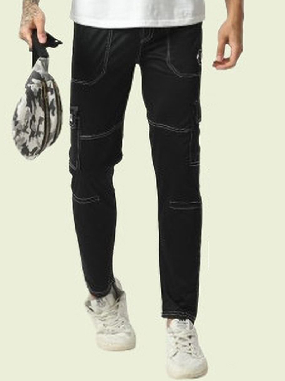 

LINARIA Men Classic Cargo Jeans, Black