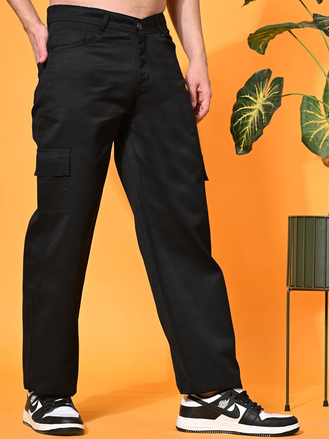 

LINARIA Men Classic Jogger Mid-Rise Stretchable Jeans, Black
