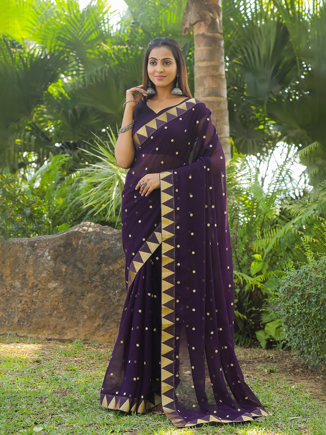 

THE52 Floral Woven Design Zari Pure Georgette Saree With Unstitched Blosue Piece, Purple