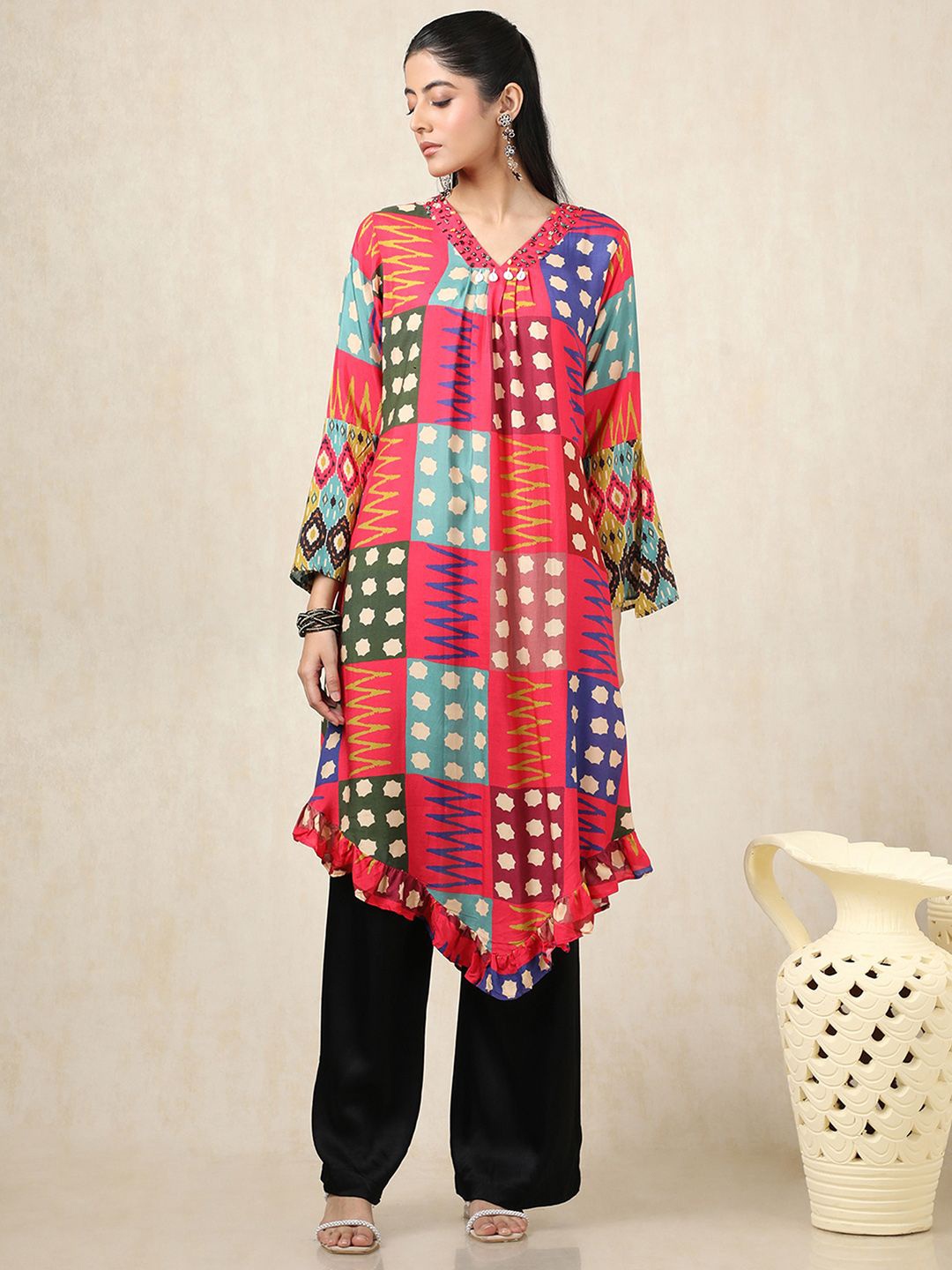 

Soch Geometric Printed V-Neck Beads And Stones Bell Sleeves A-Line Kurta, Red