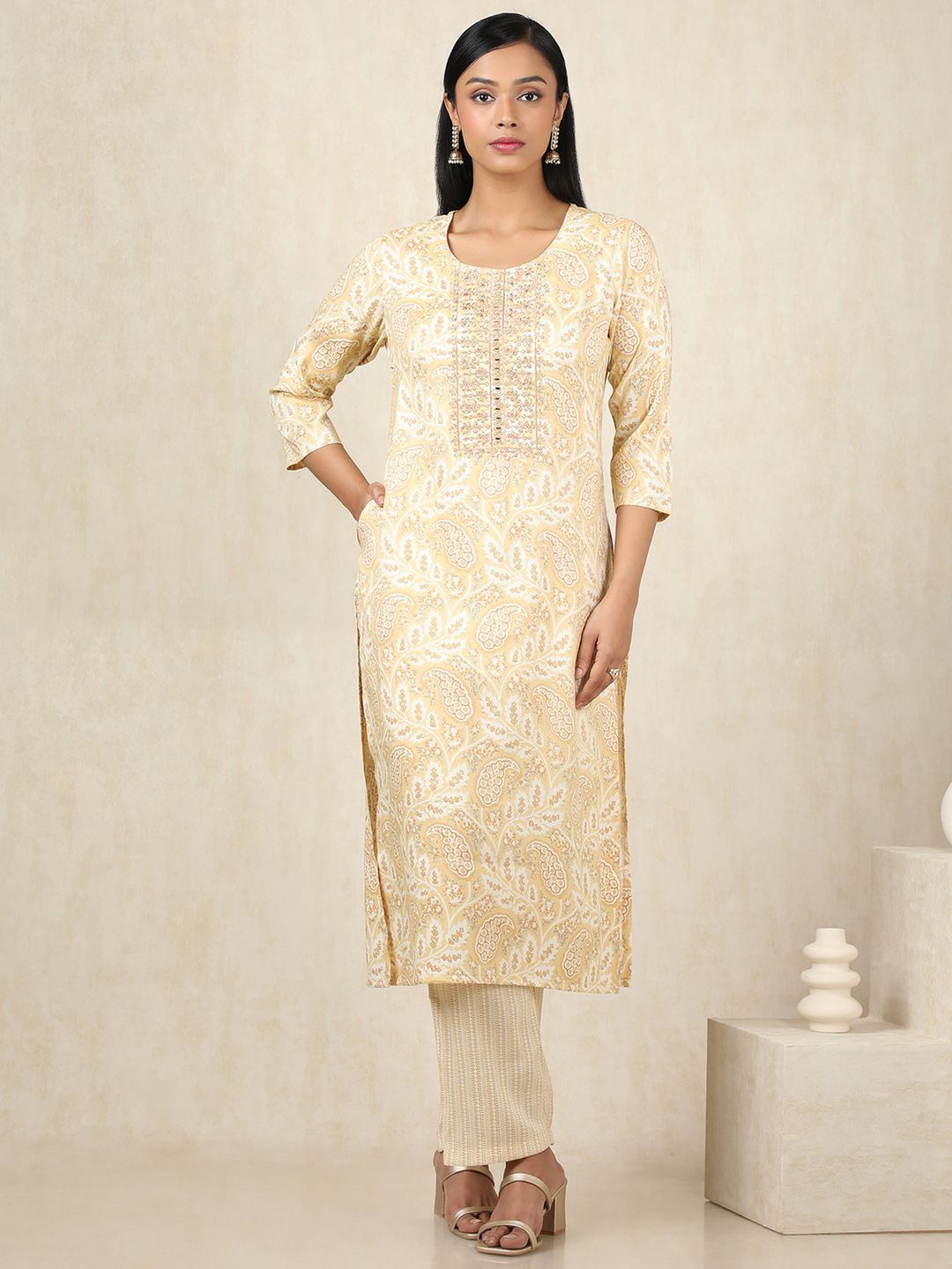 

Soch Floral Printed Sequinned Straight Kurta With Trousers, Beige