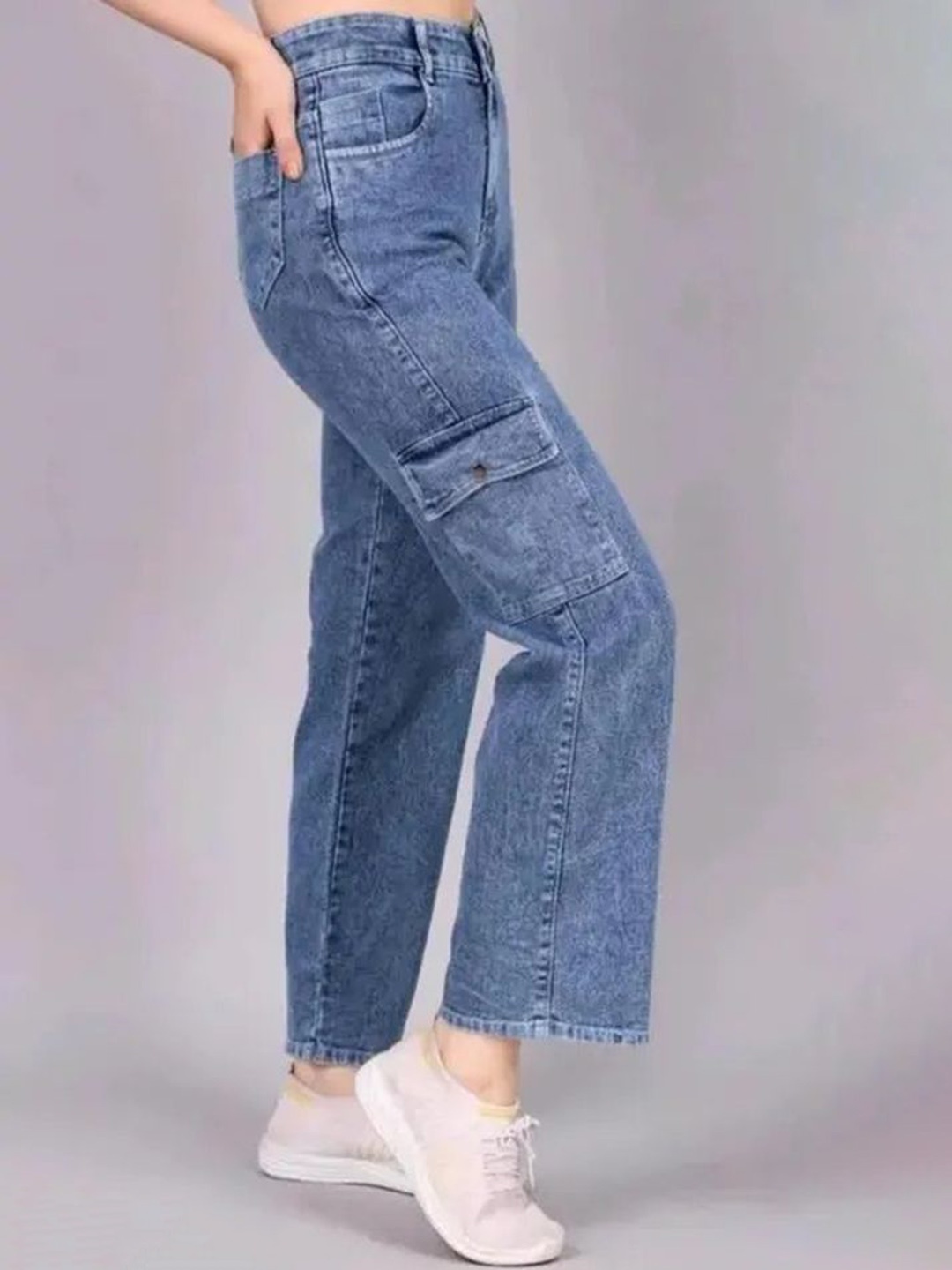 

LINARIA Women Classic Heavy Fade Mid-Rise Jeans, Blue