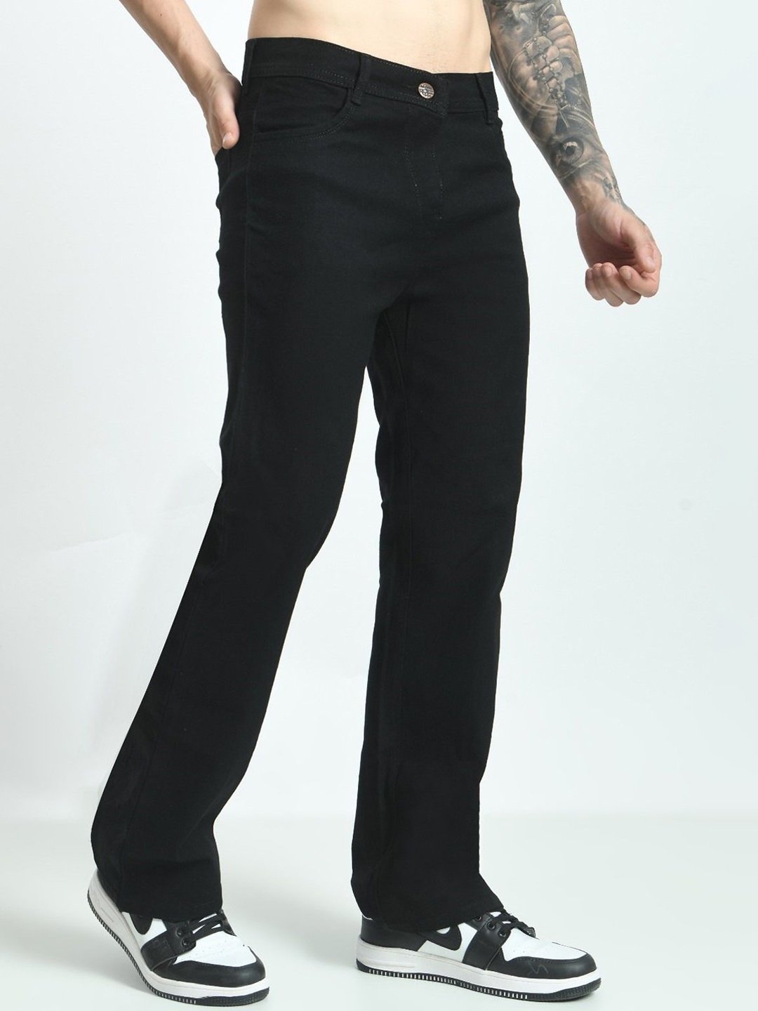 

LINARIA Men Classic Relaxed Fit Highly Distressed Stretchable Jeans, Black