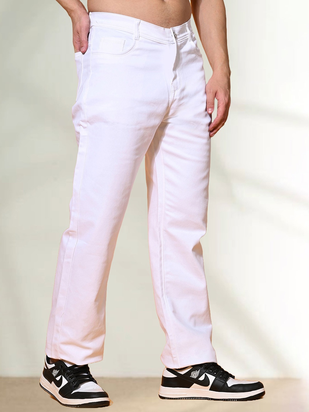 

LINARIA Men Classic Relaxed Fit Stretchable Jeans, White