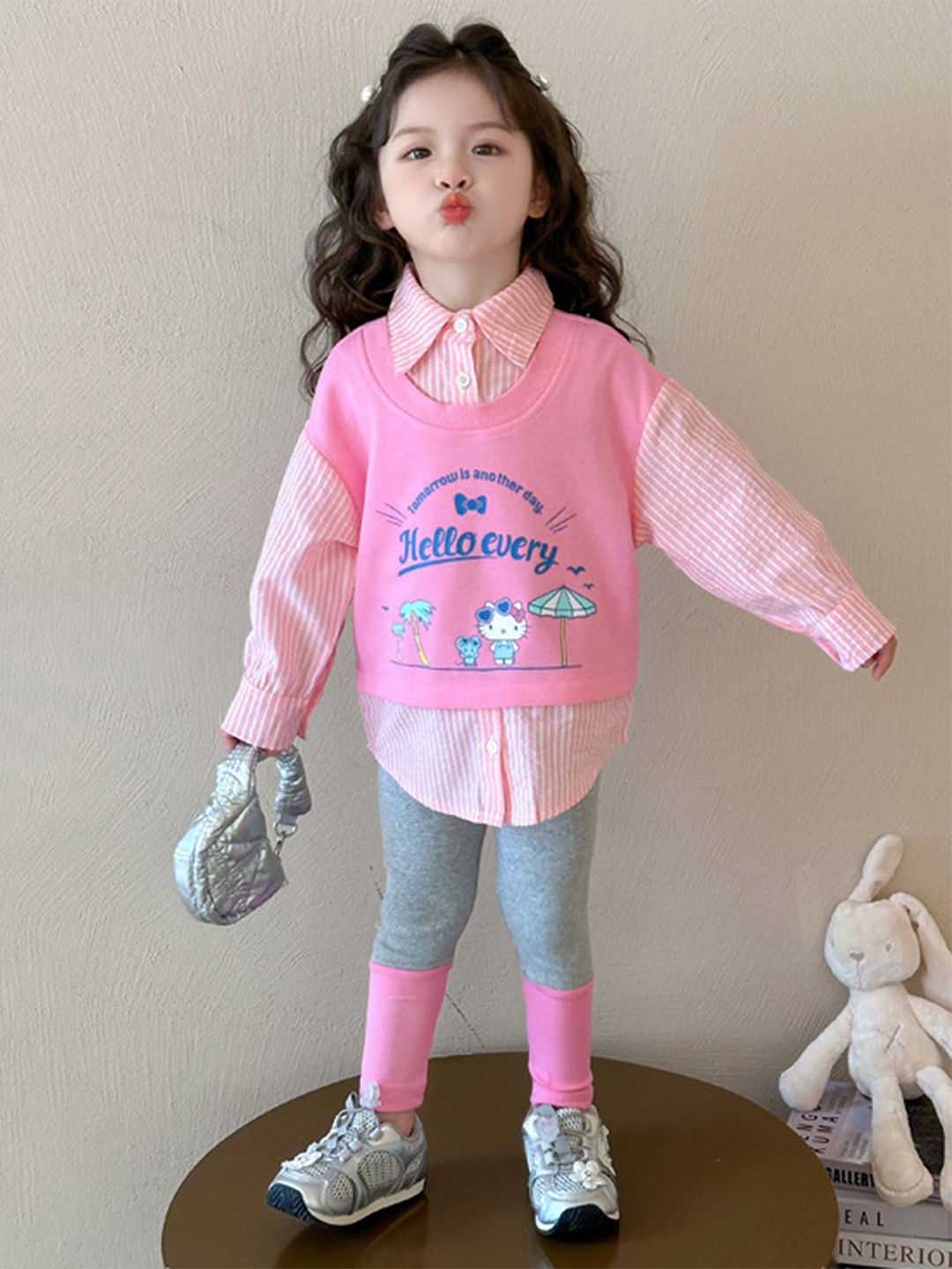

LULU & SKY Girls Printed T-shirt with Trousers, Pink