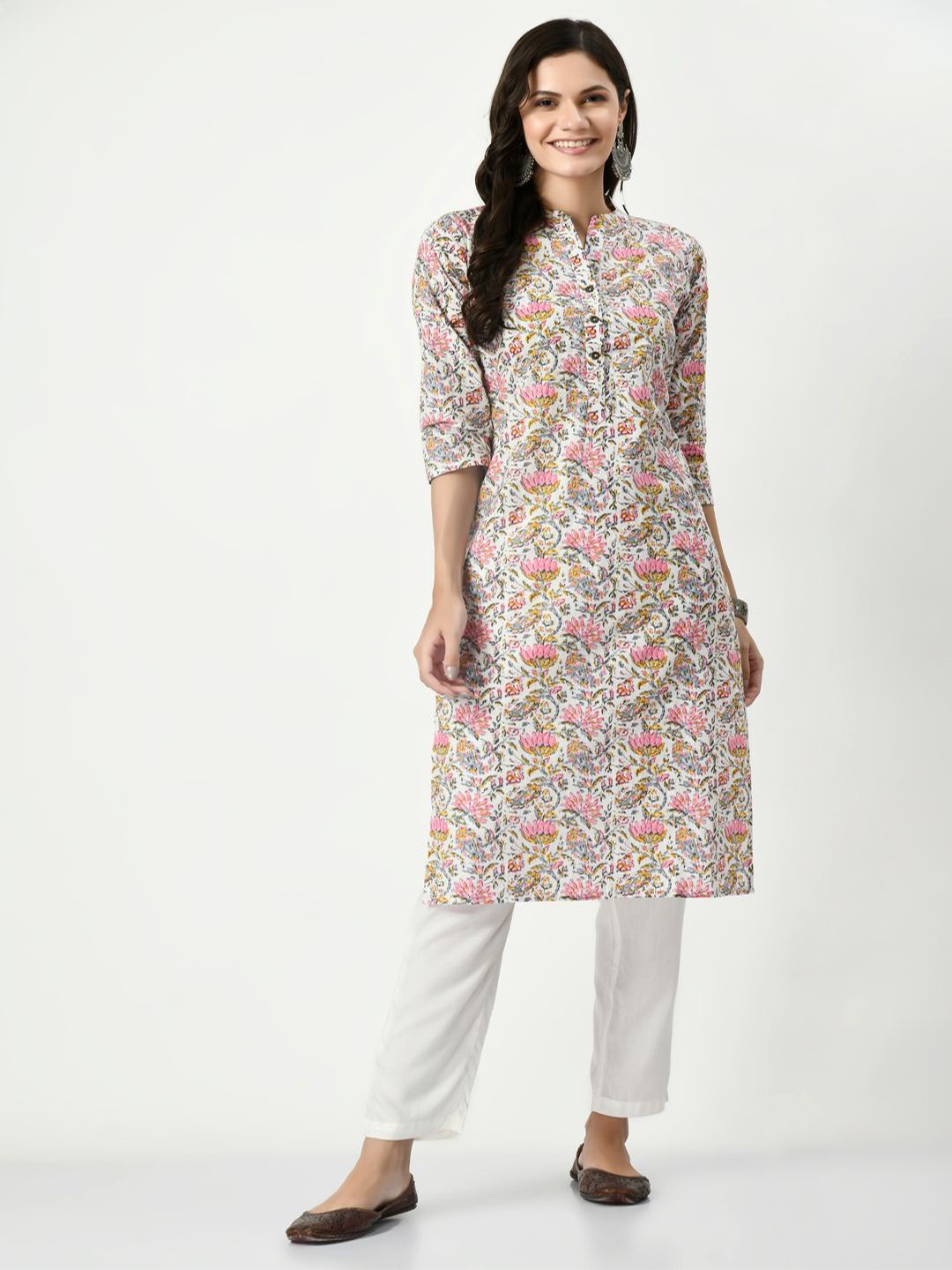 

MAURYA Floral Printed Mandarin Collar Pure Cotton Straight Kurta, White