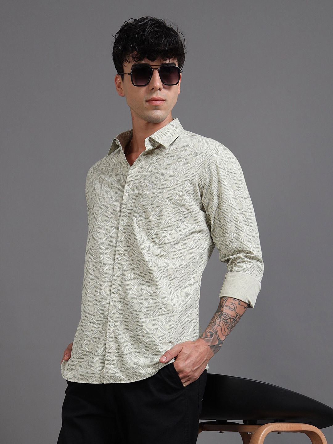 

RIGS AND RAGS Men Classic Fit Spread Collar Geometric Printed Cotton Casual Shirt, Olive