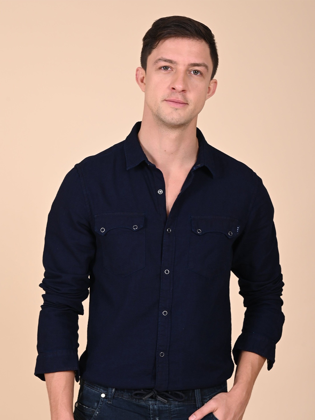 

POE Men Slim Fit Spread Collar Solid Cotton Casual Shirt, Navy blue