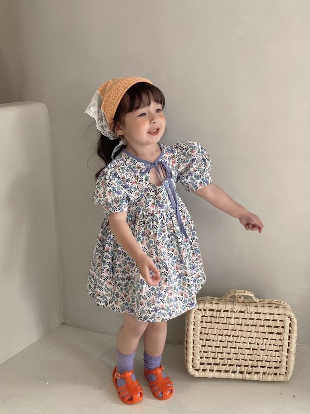 

LULU & SKY Girls Floral Print Above Knee Puff Sleeve A-Line Dress, Purple