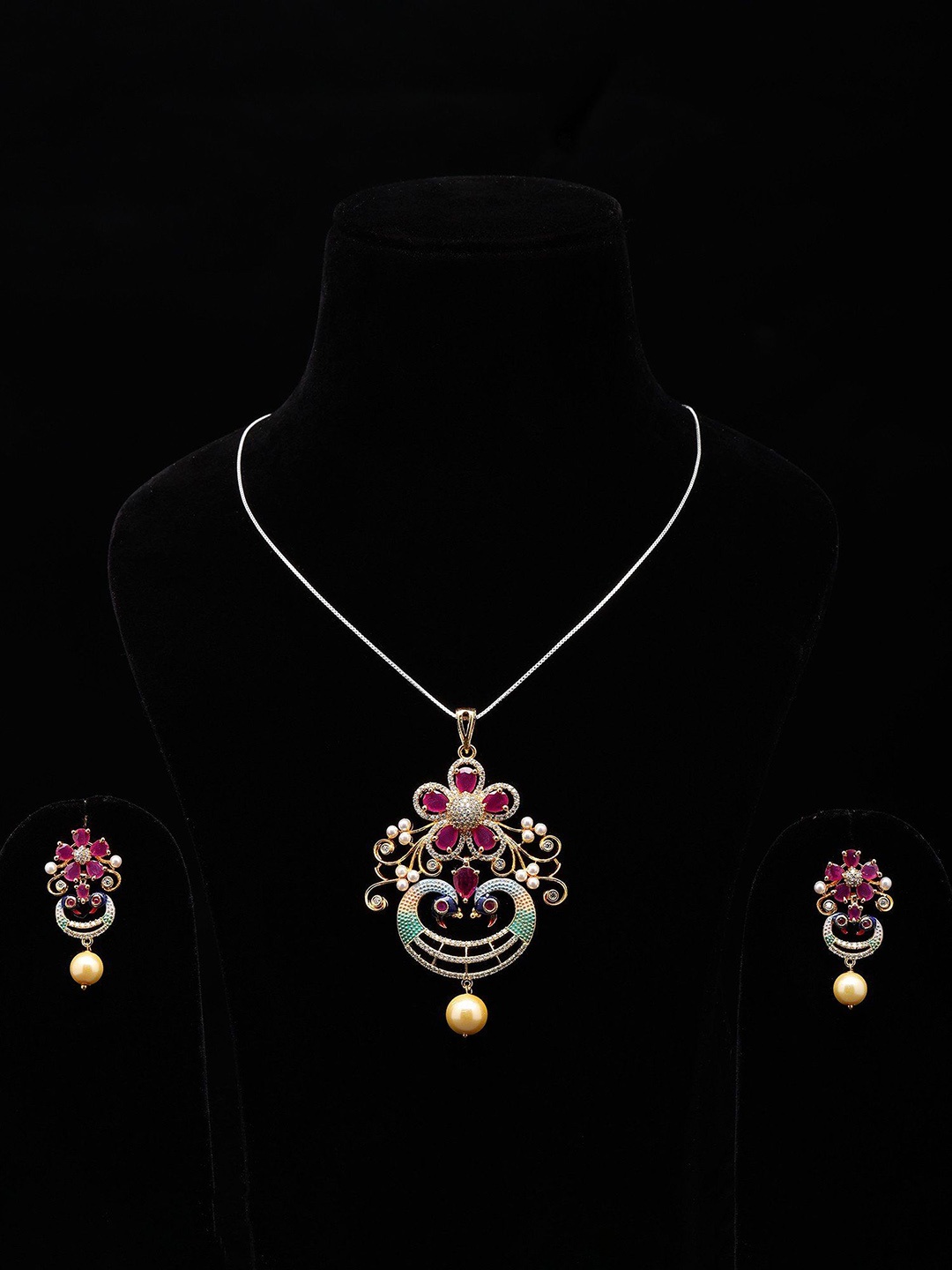 

Exotic India Women Gold-Plated Stone Studded & Beaded Floral Design Jewellery Set