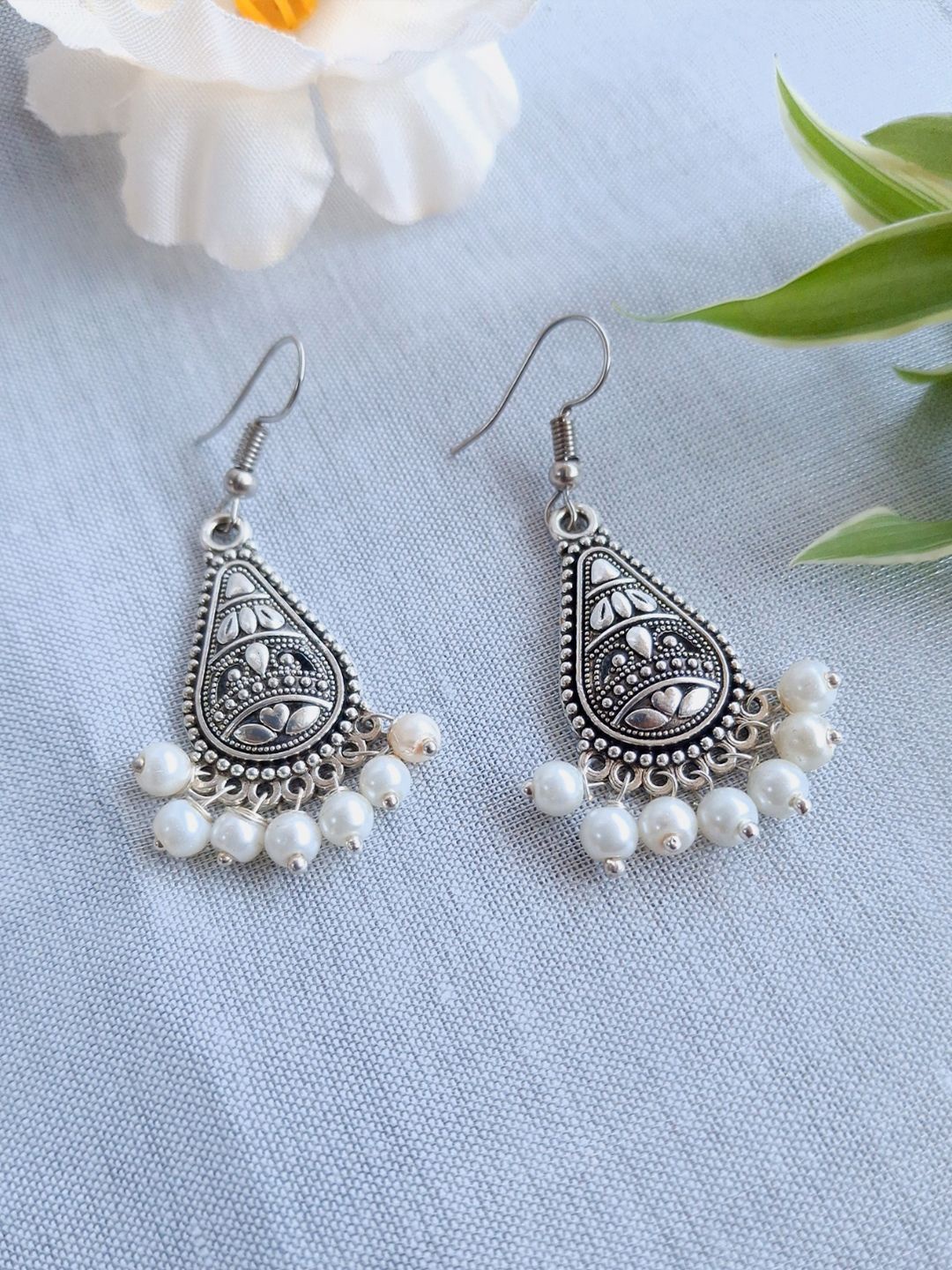 

HOPMEE Silver-Plated Pearls Beaded Teardrop Shaped Oxidised Jhumkas