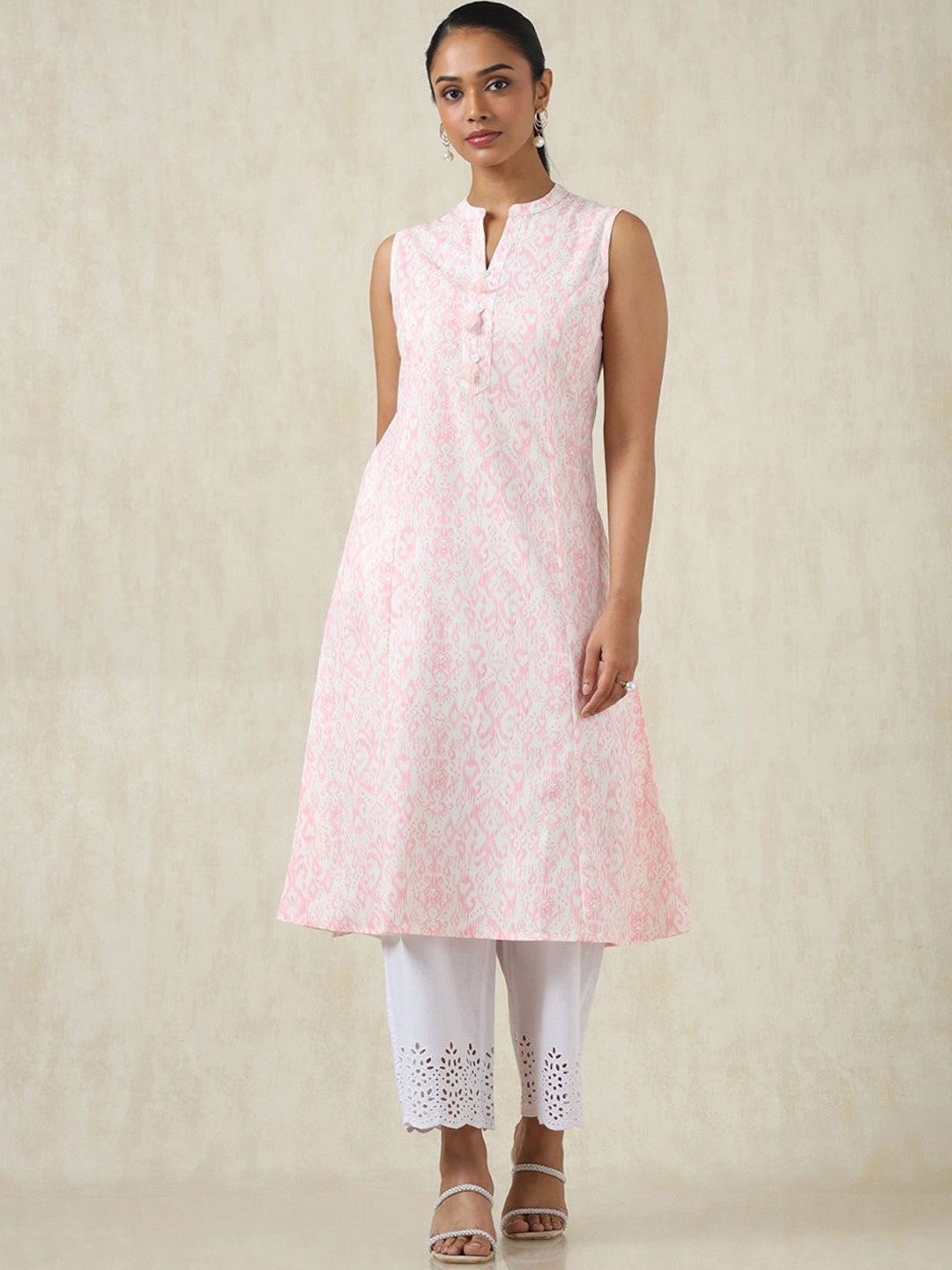 

Soch Geometric Printed Mandarin Collar Ikat Linen A-Line Kurta, White