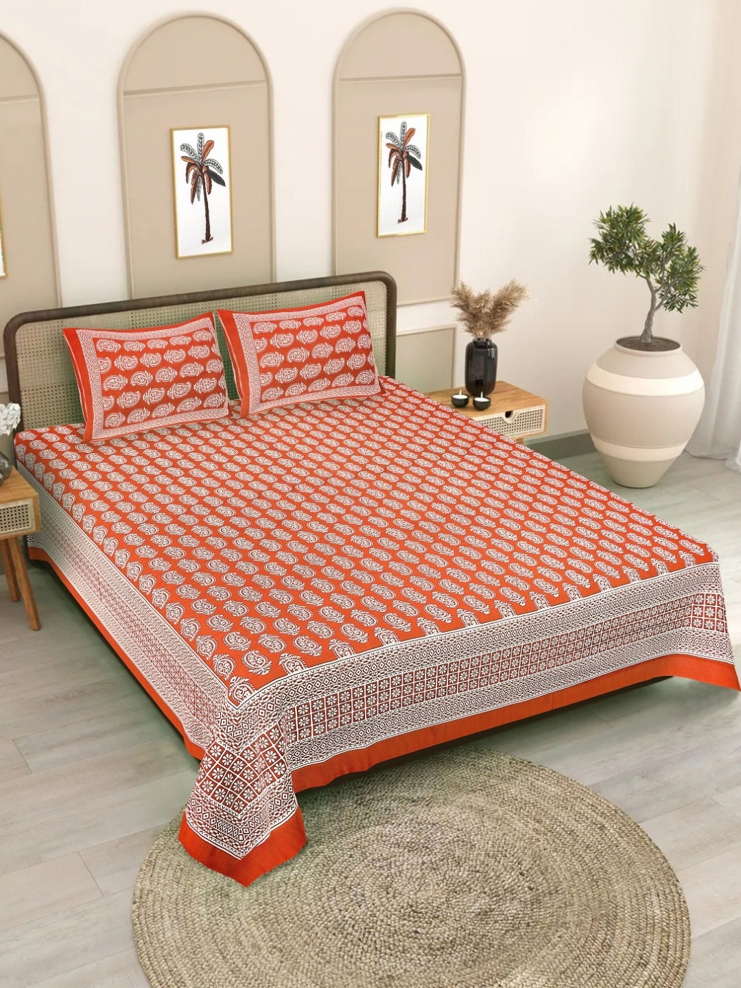 

Texstylers Red Paisley Printed Cotton 186 TC Queen Size Bedsheet Set 2.08 m x 2.28 m