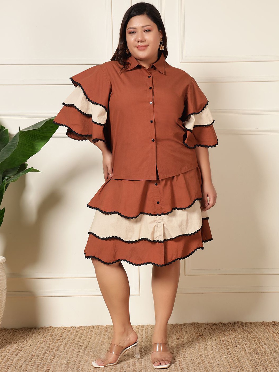 

DEEBACO Plus Size Colourblocked Pure Cotton Shirt With Skirt, Tan